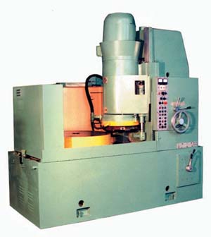 3Е756 загальний вигляд універсального плоскошліфувального верстата з вертикальним шпинделем